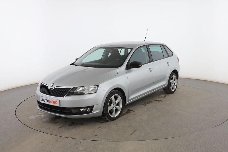 Gris Usado 2016 Skoda Rapid Ambition Utilitario | 9799 € (Super precio) - Imagen 1/3