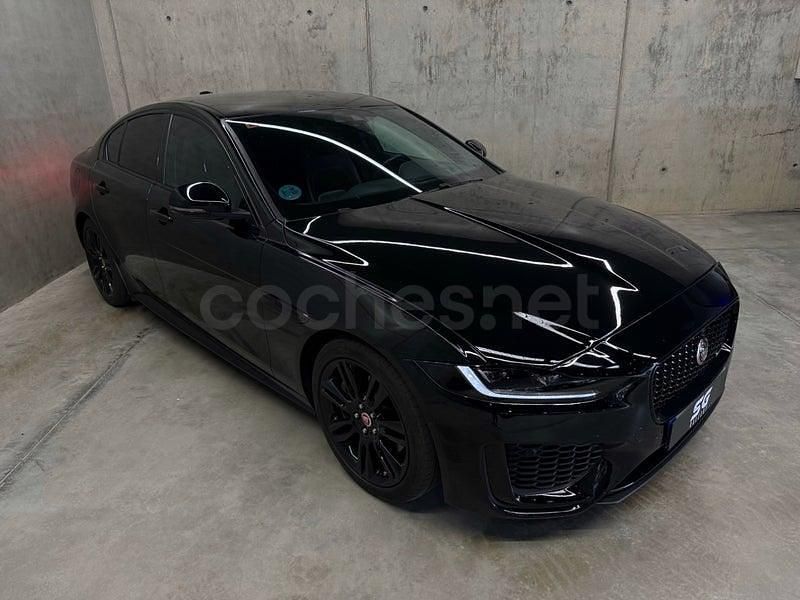 Usado Jaguar XE R-Dynamic 250 CV (183 kW) 2019 Negro Berlina