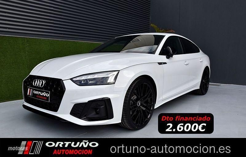 Usado Audi A5 S-Line 163 CV (119 kW) 2021 Blanco Coupe