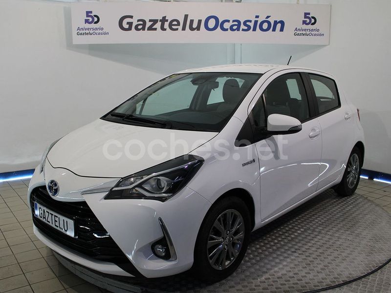 Blanco Usado 2020 Toyota Yaris Hybrid Active Berlina | 17.500 € (Precio justo) - Imagen 1/4
