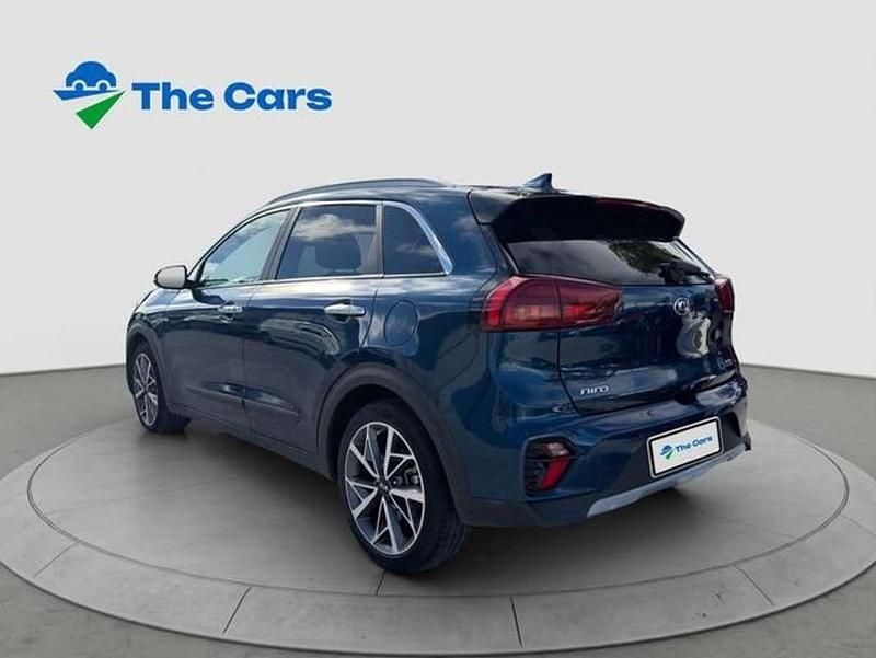 Usado Kia Niro 141 HP (103 kW) 2021 Azul SUV