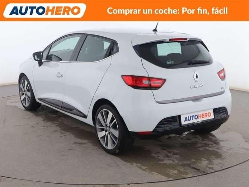 Usado Renault Clio IV 90 CV (66 kW) 2015 Blanco Berlina