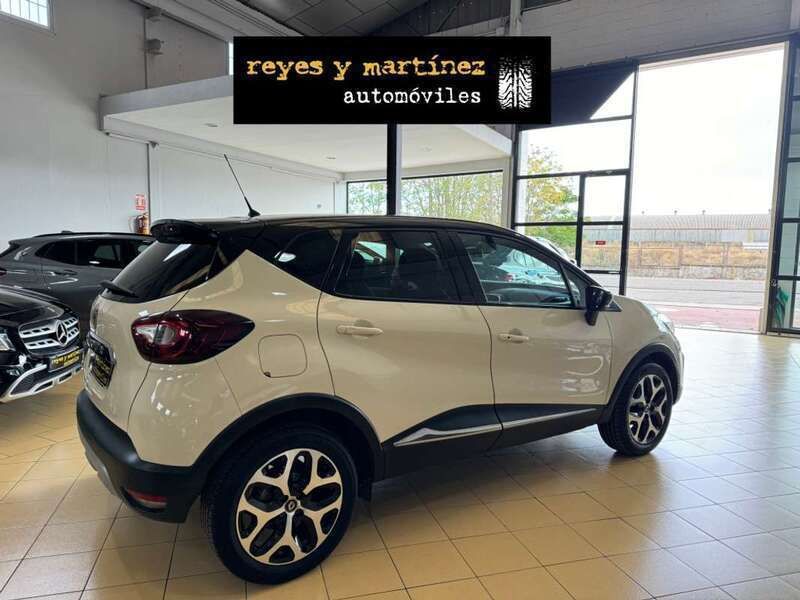 Usado Renault Captur Zen 90 CV (66 kW) 2019 Blanco SUV