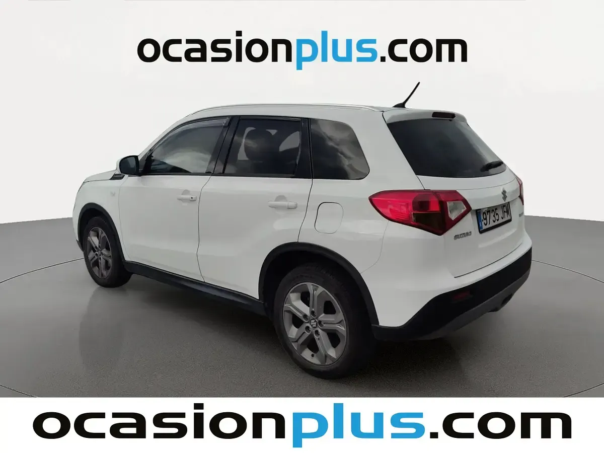 Usado Suzuki Vitara 120 CV (88 kW) 2015 Blanco SUV