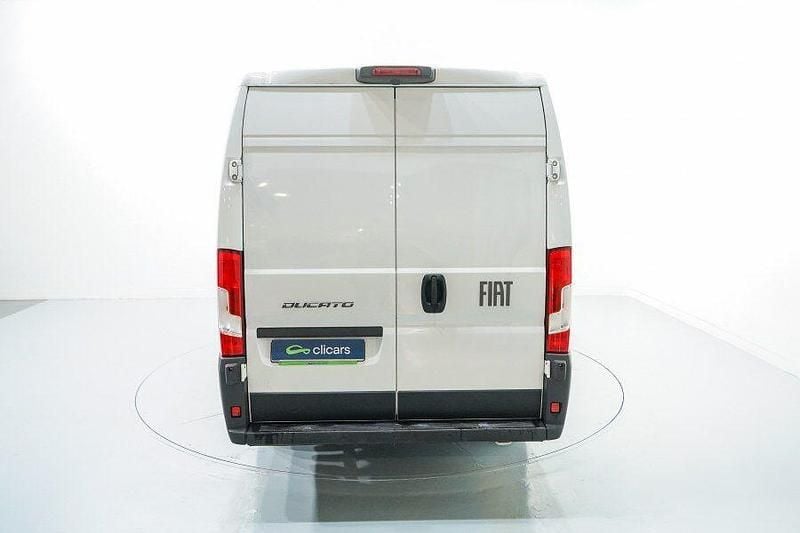 Usado Fiat Ducato 140 CV (102 kW) 2024 Blanco Van