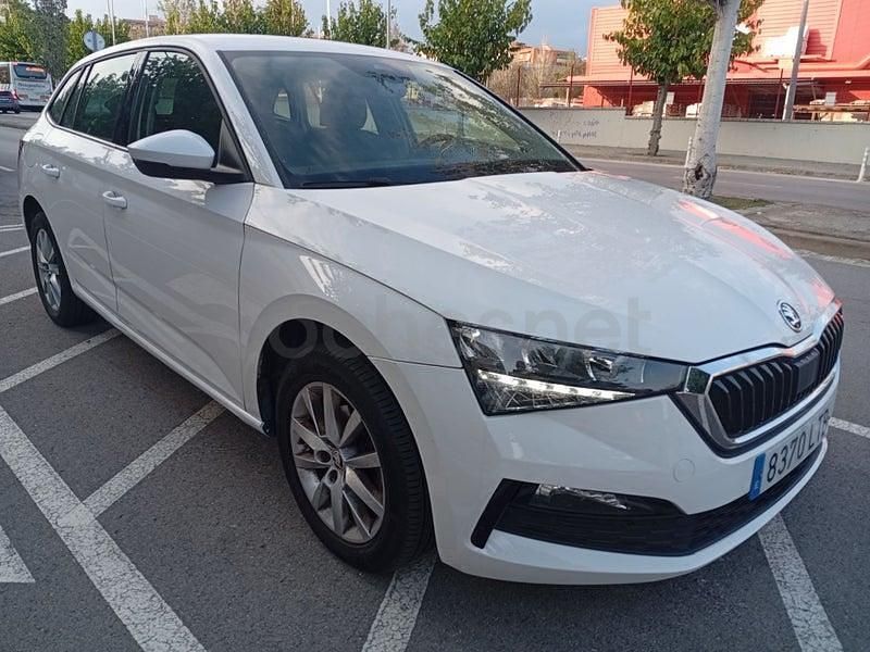 Usado Skoda 110 R Ambition 110 CV (80 kW) 2021 Blanco Berlina