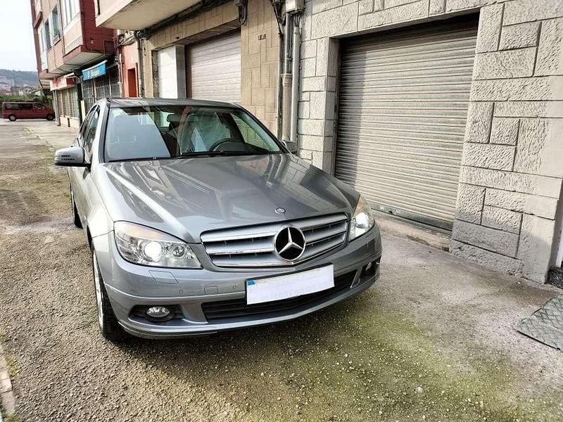 Usado Mercedes C220 Edition 170 CV (125 kW) 2010 Gris Berlina