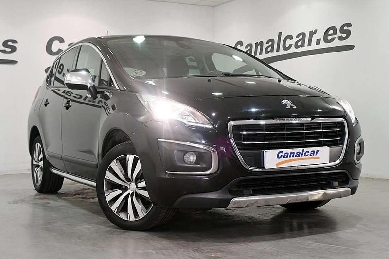 Usado Peugeot 3008 Style 121 CV (88 kW) 2014 Negro Monovolumen