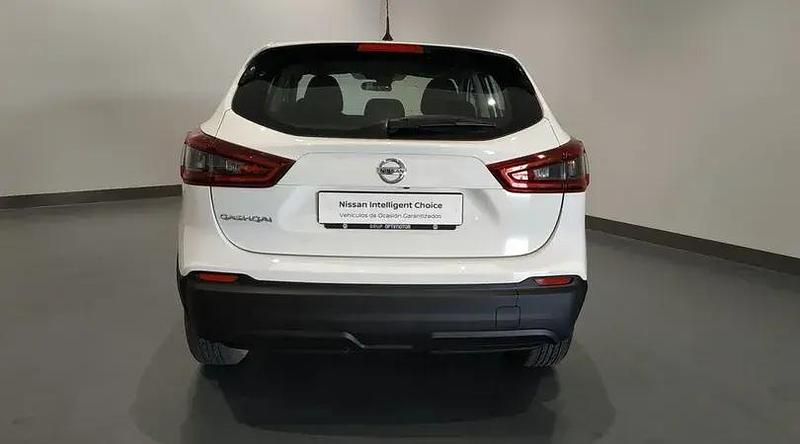 Usado Nissan Qashqai Acenta 116 CV (85 kW) 2019 Sapporo white (sólido) SUV