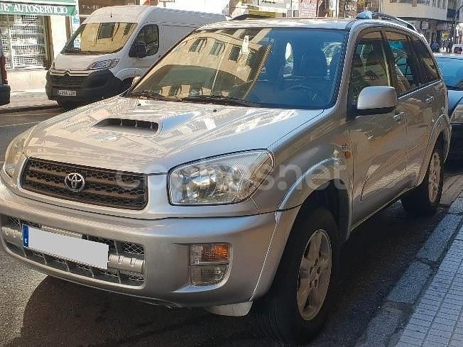 Gris / plata Usado 2001 Toyota RAV4 Sol SUV | 8990 € (Un poco caro) - Imagen 1/4