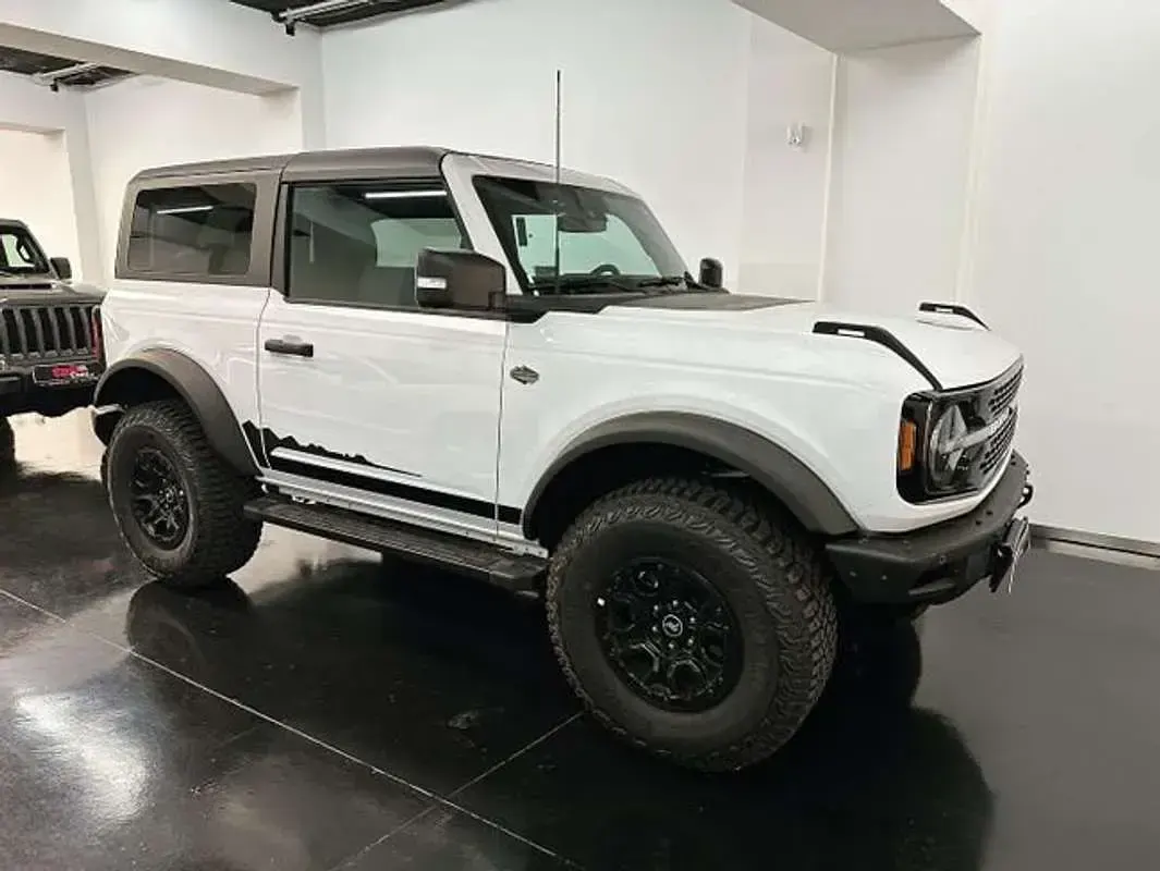 Usado Ford Bronco Wildtrack 310 CV (228 kW) 2023 Blanco SUV