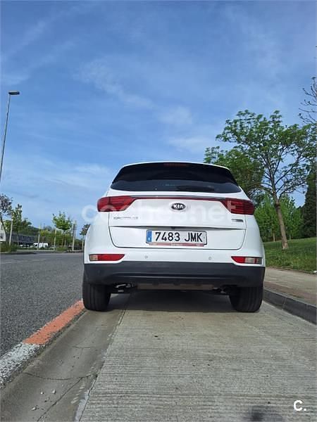Usado Kia Sportage 141 CV (103 kW) 2016 Blanco SUV