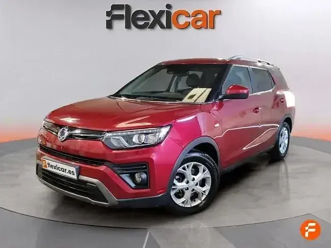 Usado SsangYong Tivoli 163 CV (119 kW) 2023 Rojo SUV