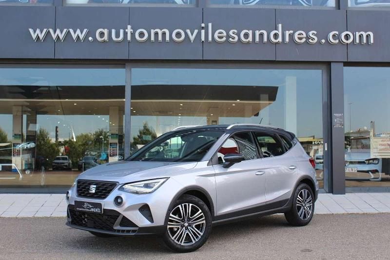 Plateado Usado 2024 Seat Arona FR SUV | 17.950 € (Buen precio) - Imagen 1/4