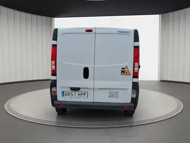 Usado Opel Vivaro 90 CV (66 kW) 2013 Blanco Monovolumen
