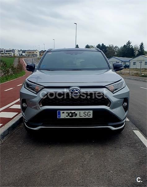Usado Toyota RAV4 Hybrid Plus 306 CV (225 kW) 2021 Gris / plata SUV
