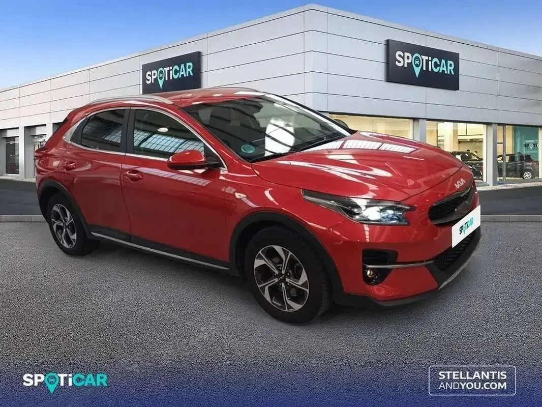 Usado Kia XCeed 120 CV (88 kW) 2022 Rojo SUV