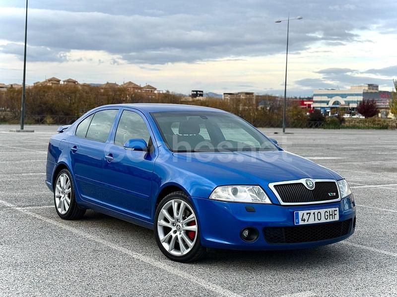 Usado Skoda Octavia RS 170 CV (125 kW) 2008 Azul Berlina
