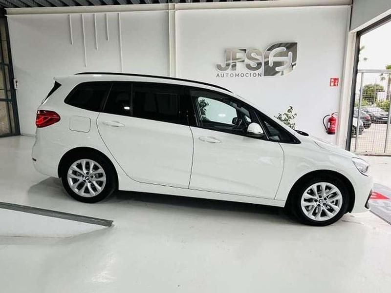 Usado BMW 218 Gran Tourer 150 HP (110 kW) 2020 Preto Monovolume
