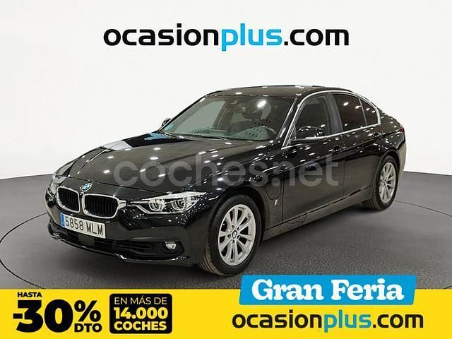 Negro Usado 2016 BMW 330e iPerformance Berlina | 22.700 € (Caro) - Imagen 1/4