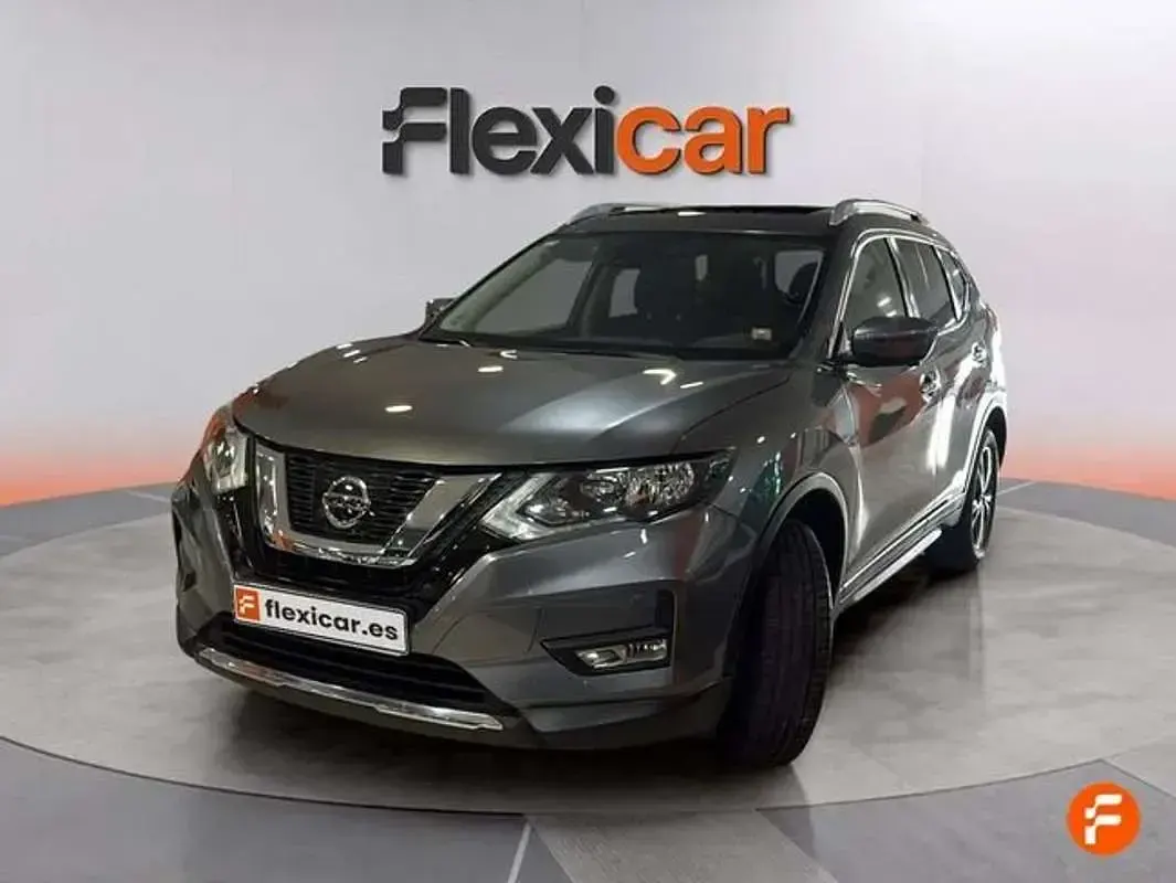Usado Nissan X-Trail N-Connecta 163 CV (119 kW) 2018 Gris SUV