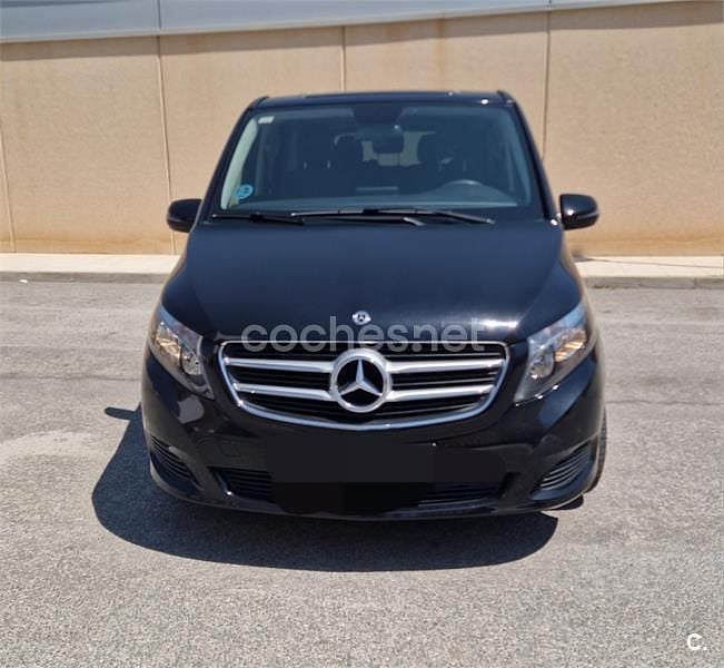 Negro Usado 2018 Mercedes V220 Exclusive Monovolumen | 37.200 € (Super precio) - Imagen 1/4