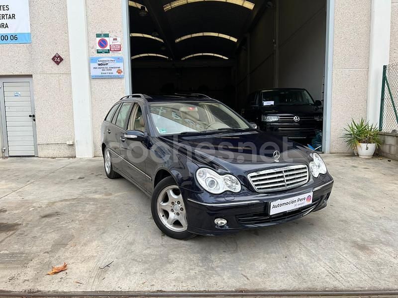 Usado Mercedes C280 Elegance 231 CV (169 kW) 2006 Azul Familiar