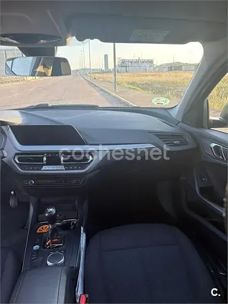 Usado BMW 118 150 CV (110 kW) 2020 Gris / plata Utilitario