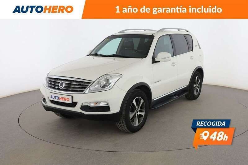 Blanco Usado 2016 Ssangyong Rexton Limited SUV | 13.999 € - Imagen 1/3