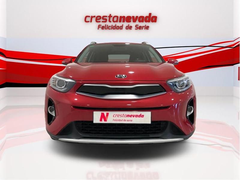 Usado Kia Stonic 100 CV (73 kW) 2019 Rojo SUV
