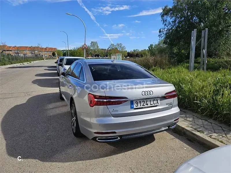 Usado Audi A6 Design 286 CV (210 kW) 2019 Gris / plata Familiar