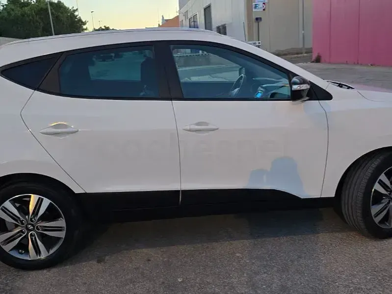Usado Hyundai ix35 115 CV (84 kW) 2014 Blanco SUV