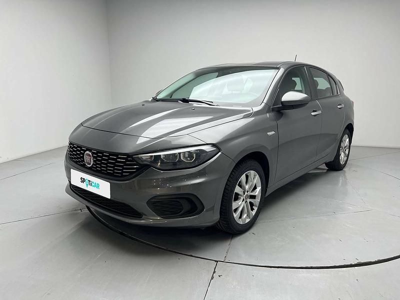 Usado Fiat Tipo Easy 95 CV (69 kW) 2019 Gris Utilitario