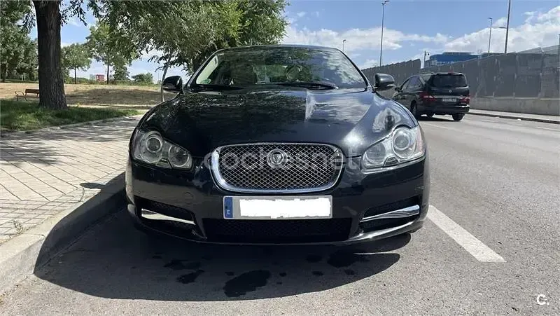 Usado Jaguar XF Luxury 238 CV (175 kW) 2010 Negro Berlina