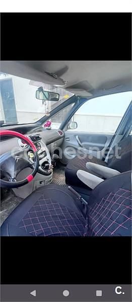 Gris / plata Usado 2006 Citroën Xsara Picasso Monovolumen | 1700 € (Buen precio) - Imagen 1/4