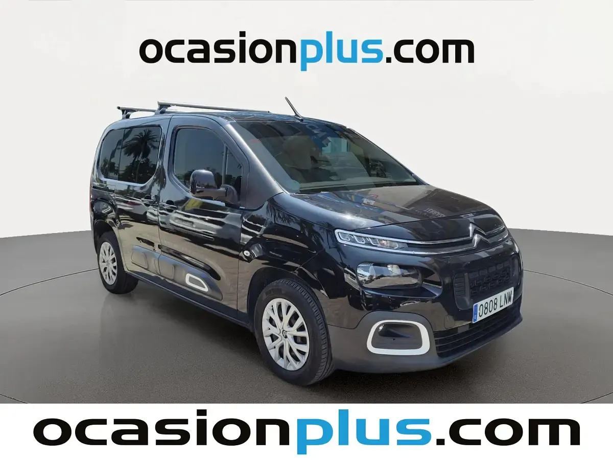 Usado Citroën Berlingo Feel 102 CV (75 kW) 2021 Negro Monovolumen