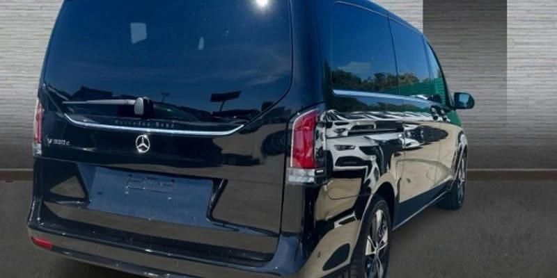 Nuevo Mercedes V300 Avantgarde 237 CV (174 kW) 2026 Negro Monovolumen