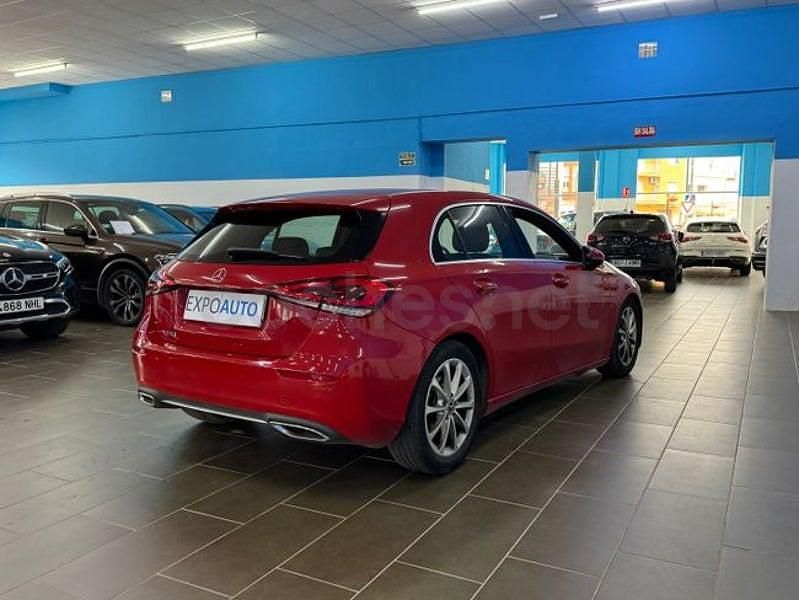 Usado Mercedes A180 136 CV (100 kW) 2019 Rojo Berlina