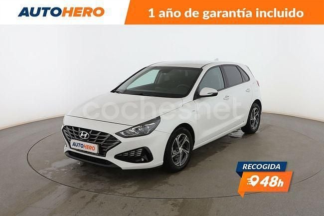 Blanco Usado 2022 Hyundai i30 Berlina | 17.899 € (Precio justo) - Imagen 1/3