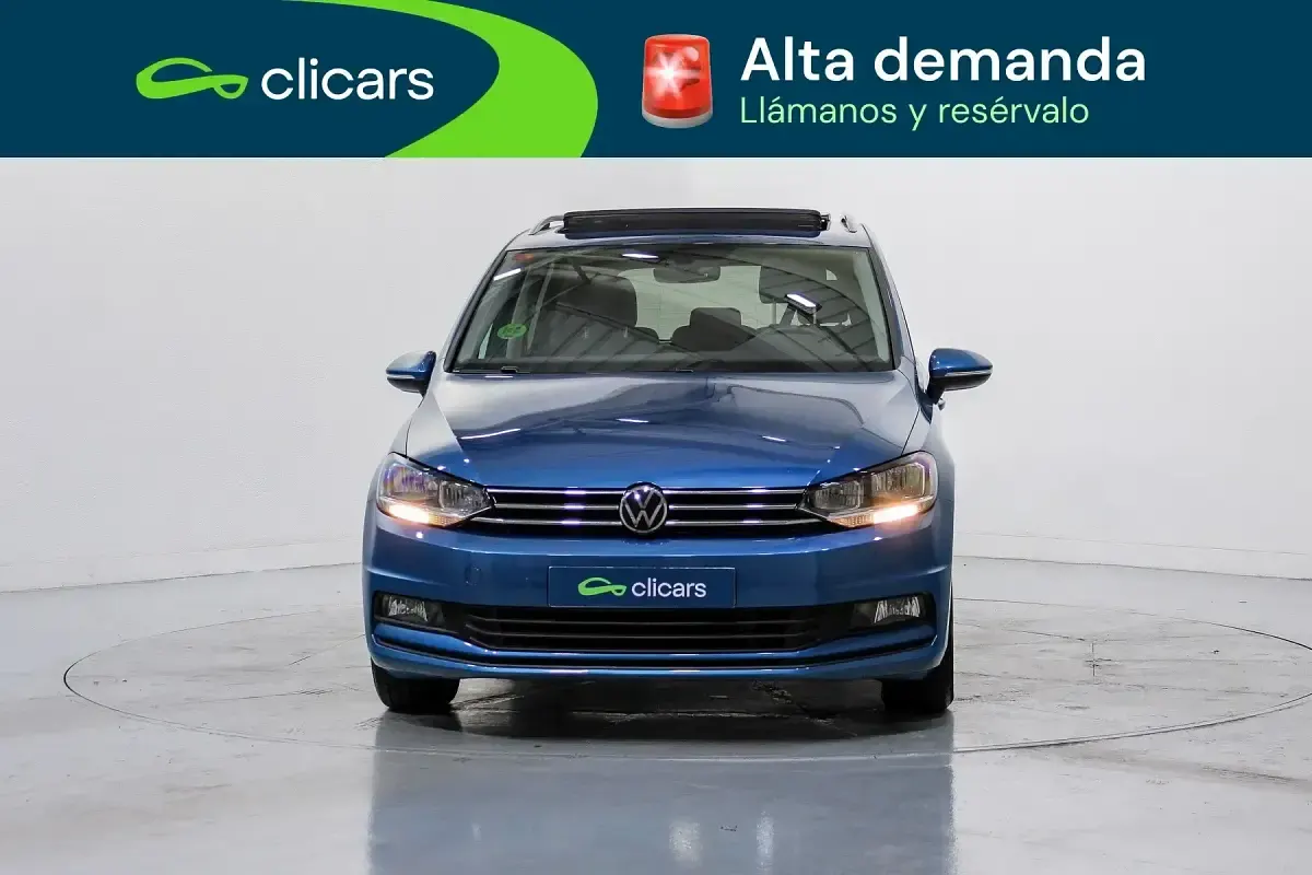 Usado VW Touran Advance 122 CV (89 kW) 2021 Azul Monovolumen