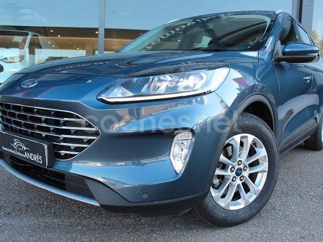 Usado Ford Kuga Titanium 150 CV (110 kW) 2022 Azul SUV