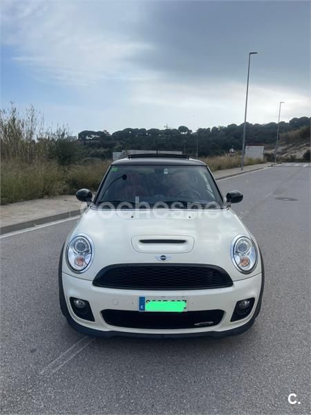 Usado Mini John Cooper Works 211 CV (155 kW) 2008 Beige Utilitario
