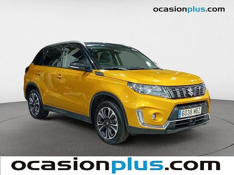 Usado Suzuki Vitara GLX 129 CV (94 kW) 2022 Amarillo SUV