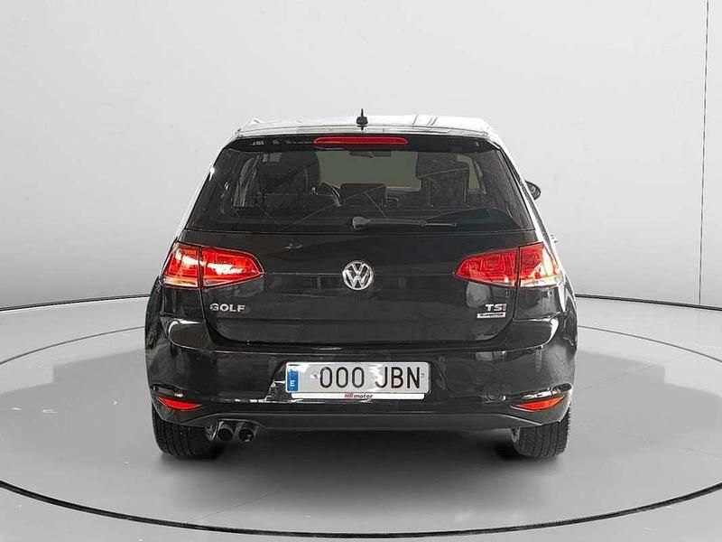 Usado VW Golf VII Advance 122 CV (89 kW) 2014 Negro Utilitario