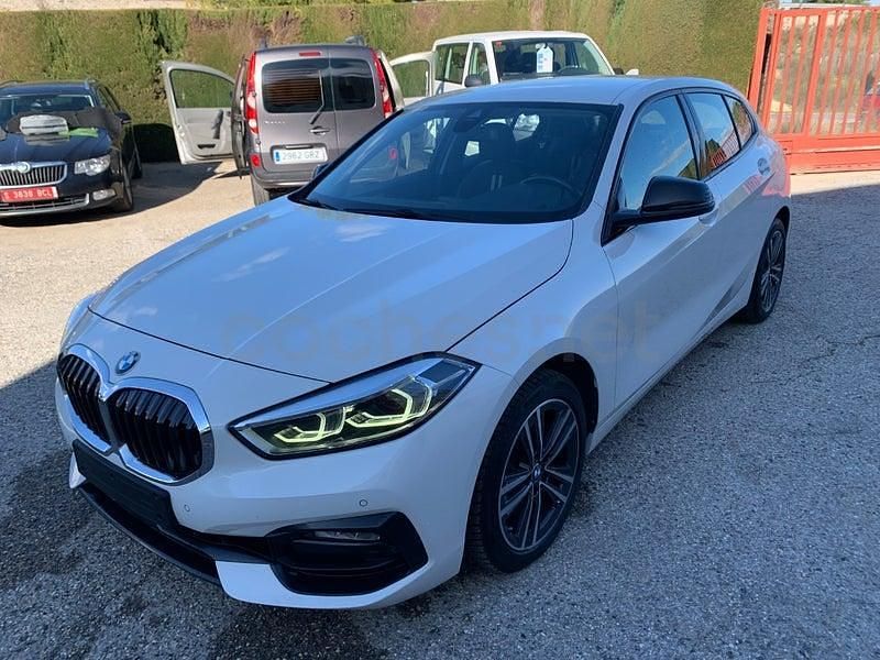 Usado BMW 118 150 CV (110 kW) 2021 Blanco Utilitario