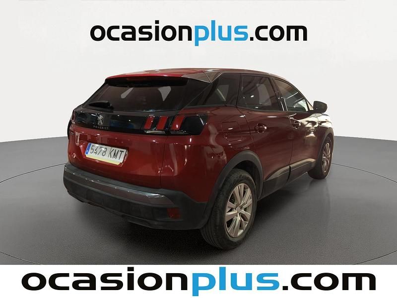 Usado Peugeot 3008 Active 120 CV (88 kW) 2018 Rojo SUV