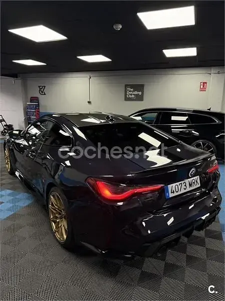 Usado BMW M4 Competition Edition 510 CV (375 kW) 2023 Violeta / lila Coupe