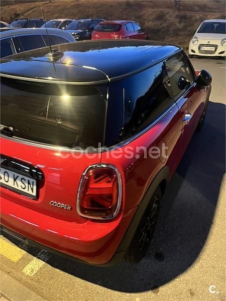 Usado Mini Cooper 136 CV (100 kW) 2018 Rojo Utilitario