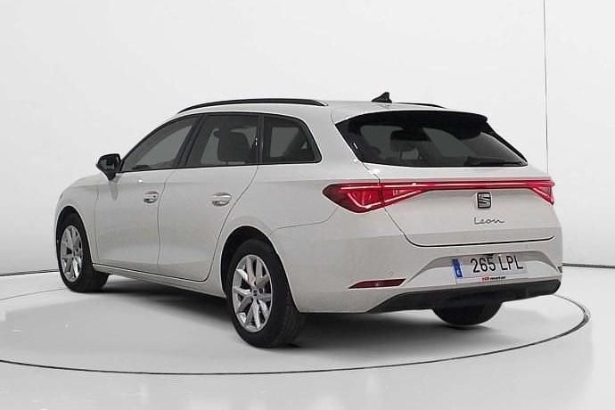 Usado Seat Leon Style 150 CV (110 kW) 2021