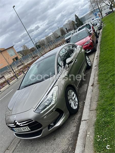 Usado Citroën DS5 114 CV (83 kW) 2014 Beige Utilitario